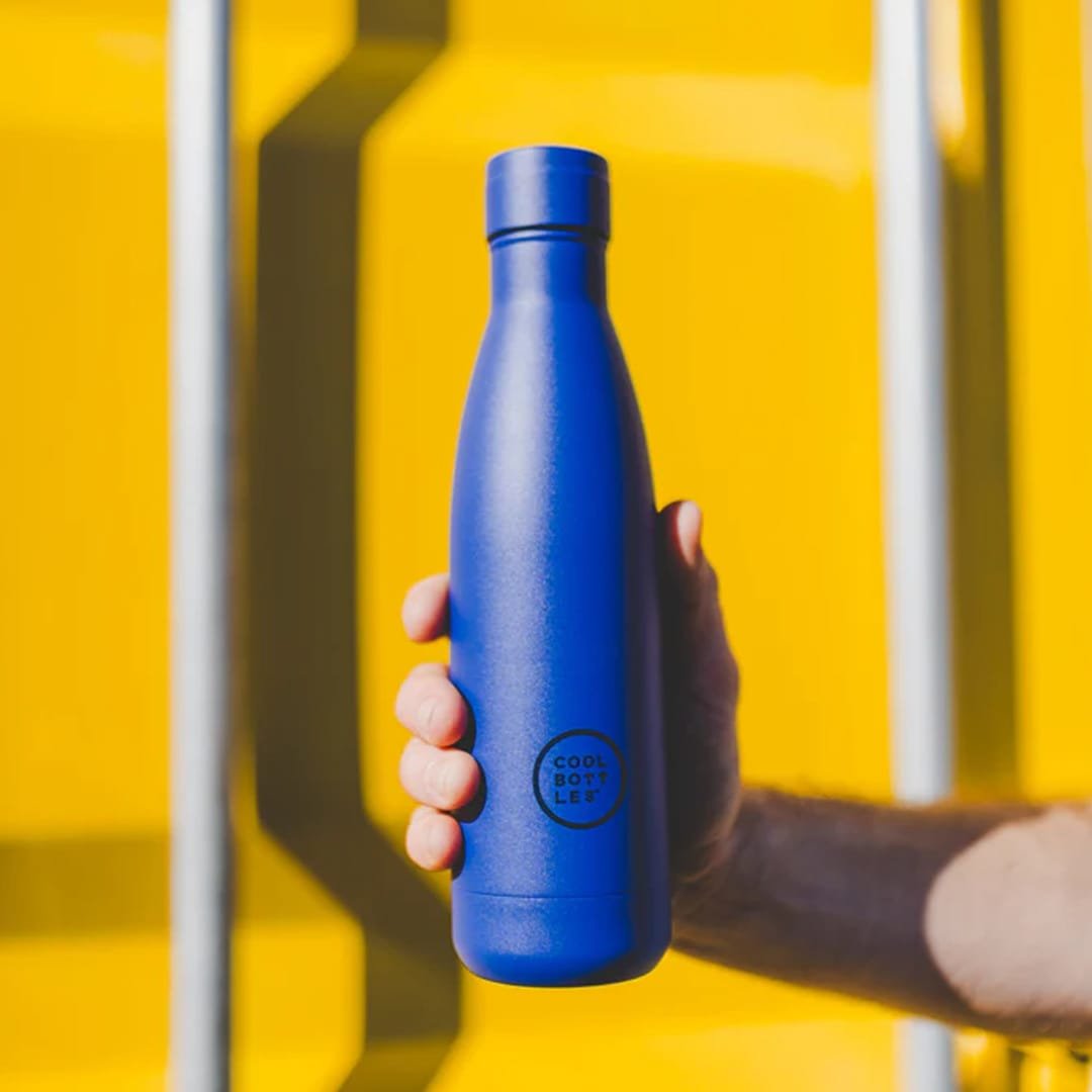 Cool-Bottles-Vivid-bluejpg-2.jpg