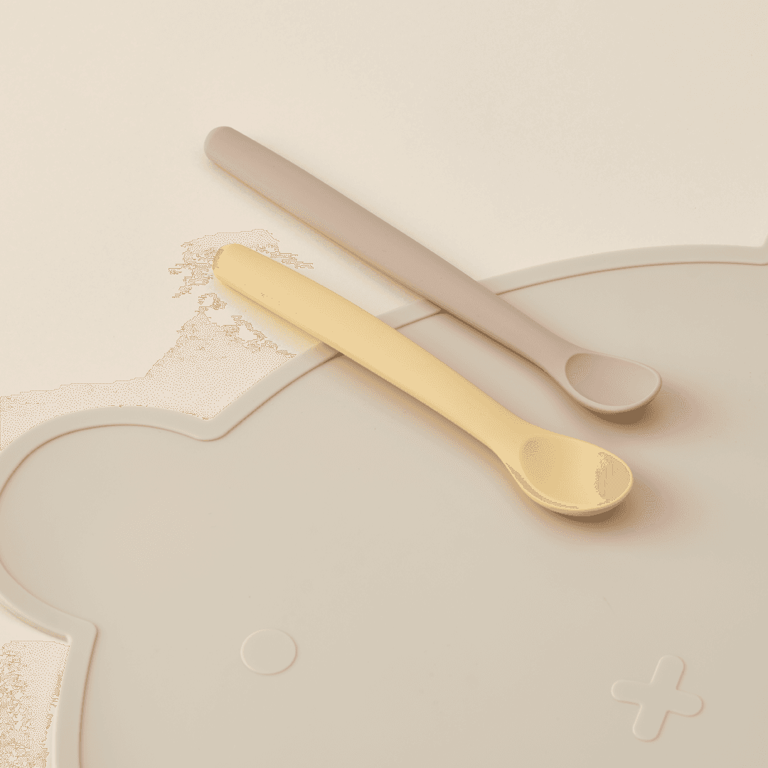 Mother-K-Hug-baby-spoon-set-5.png